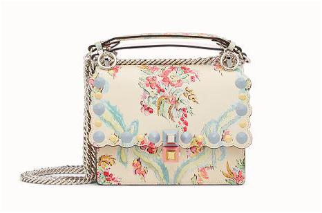 正品名包款式大全 (女士包品牌性价比推荐)