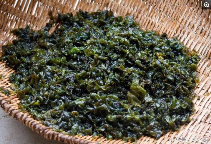 农村草地中的“雷公屎”一斤可卖到15元纯野生有钱都卖不到