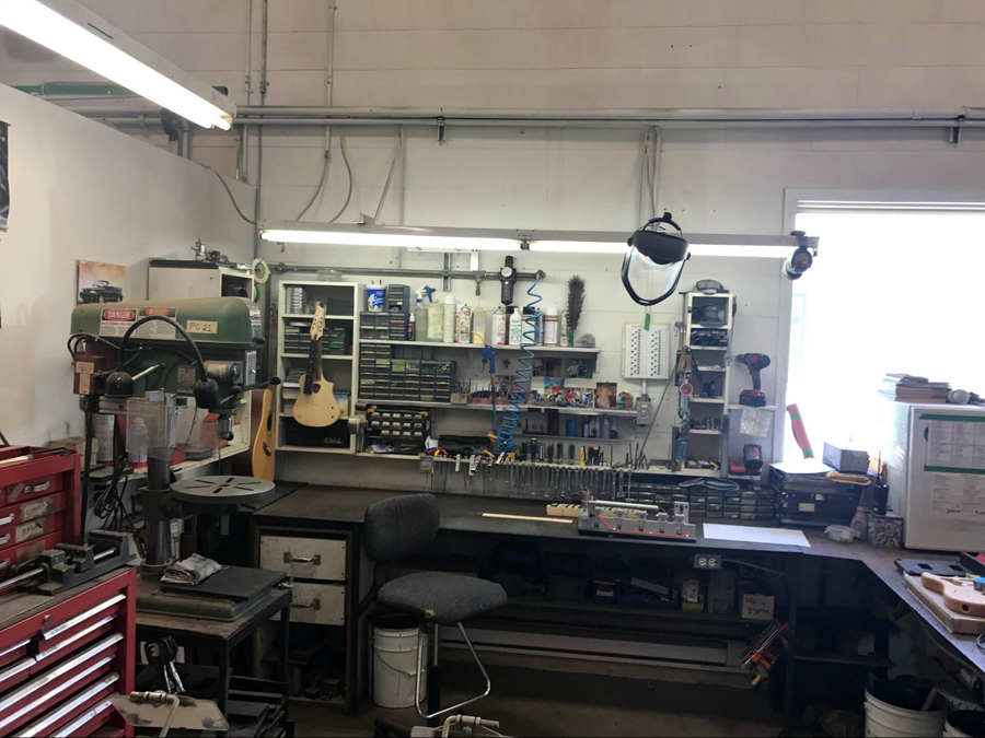 极速快报：弘力乐器2017加拿大Godin吉他工厂参观第一天