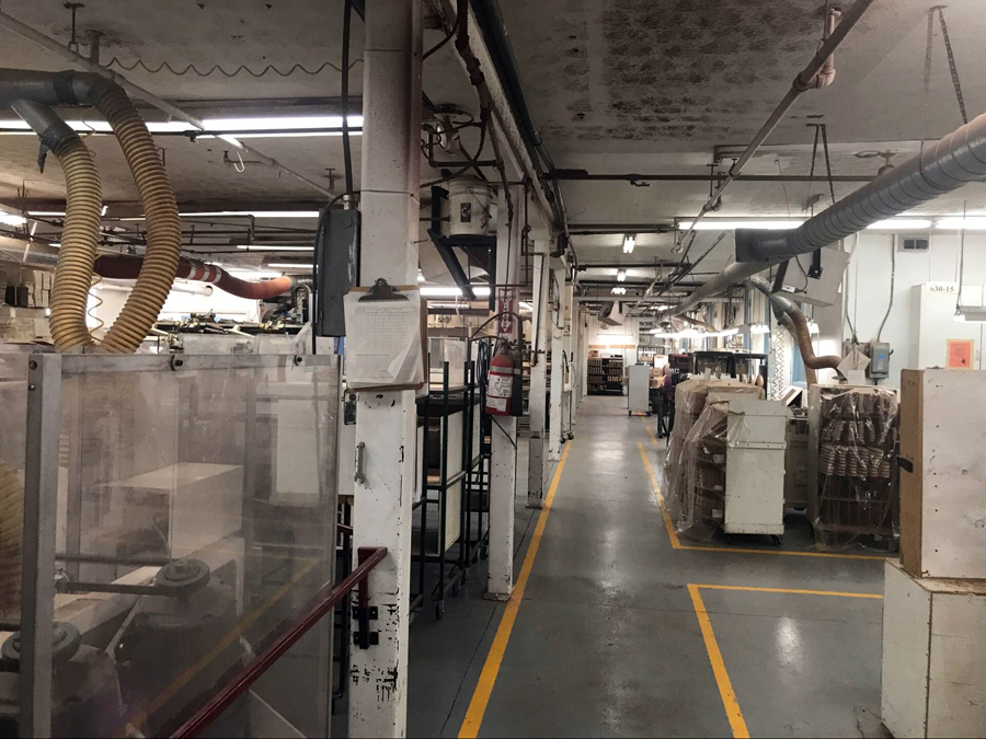 极速快报：弘力乐器2017加拿大Godin吉他工厂参观第一天