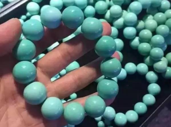 亲，别在你的朋友圈乱晒了，小心晒了假绿松