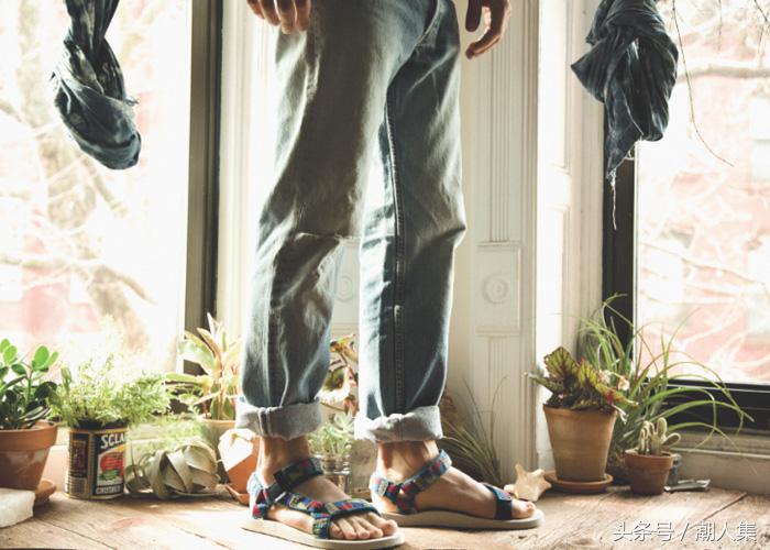 最舒服的潮牌凉鞋,今夏最火4款凉鞋总有一双打动你