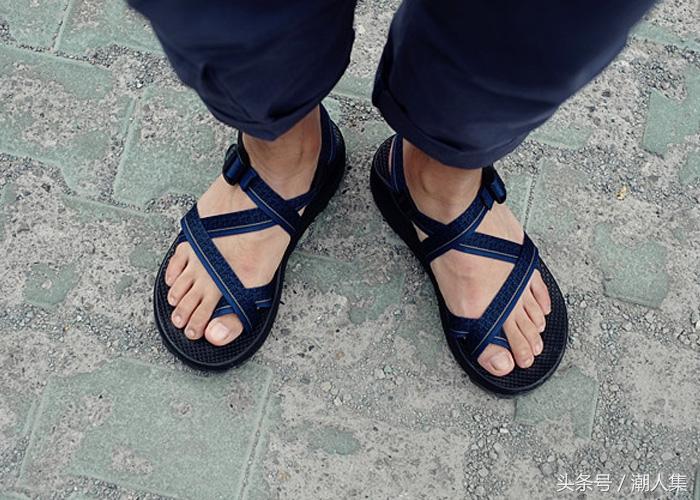 最舒服的潮牌凉鞋,今夏最火4款凉鞋总有一双打动你