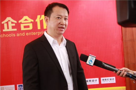 河南省财经学校超凡公司成功举办实训启动大会获校长点赞