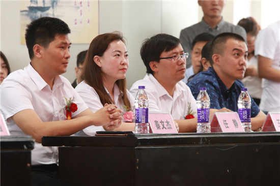 河南省财经学校超凡公司成功举办实训启动大会获校长点赞