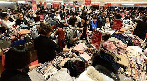 韩国旅游纪念品买什么,韩国东西卖得有多贵