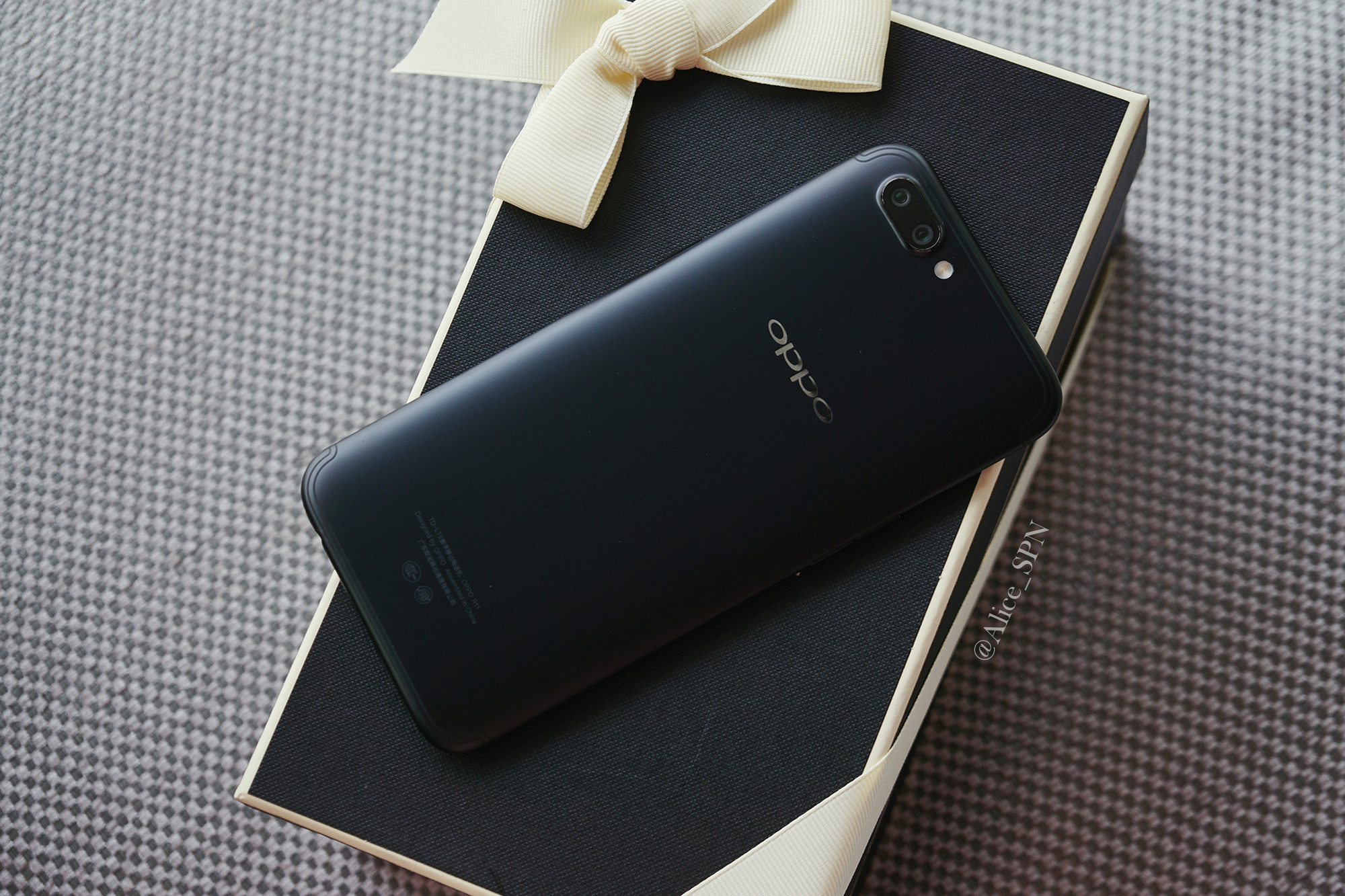 oppor11评测2019,oppor11开箱2019