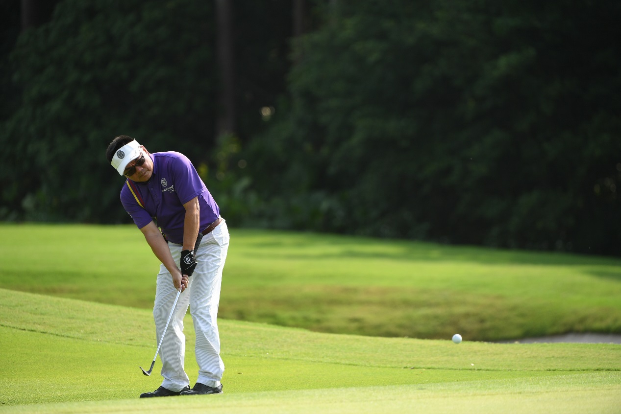 靠什么？他把包包卖到了奥运会上，还被博物馆做永久收藏