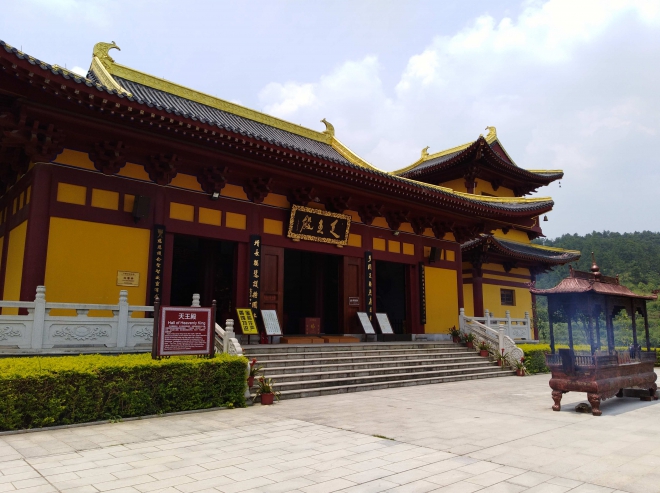 后摄3倍优点,华为畅享7怎么拍照好看