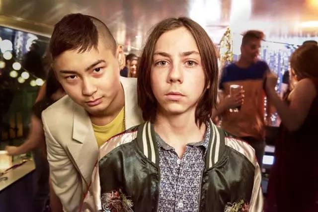 高考完想进娱乐圈,高考后女孩子不要乱去电影院