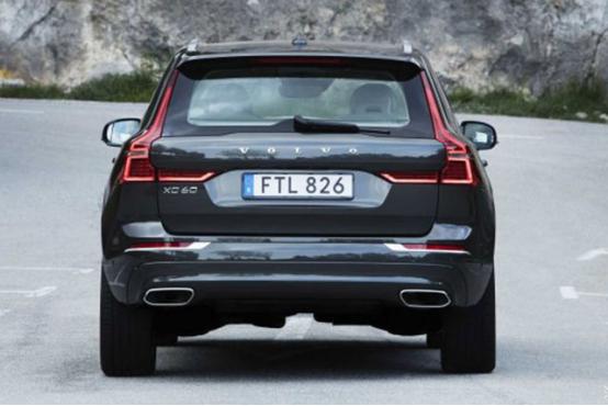 豪华车秒杀bba视频,内饰堪比bba新宝骏rm5简直要逆天