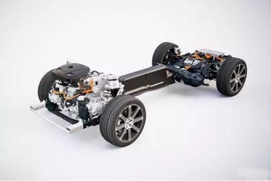 豪华车秒杀bba视频,内饰堪比bba新宝骏rm5简直要逆天