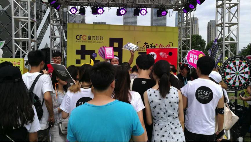 cf鑽夎帗鐩存挱褰曞儚,閲囪cf鑽夎帗