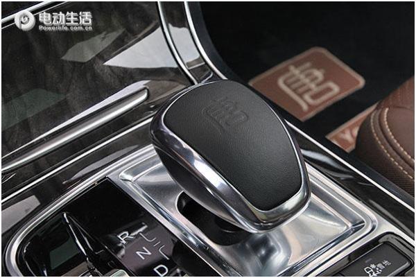 比亚迪唐电子手刹怎么用图解,唐dmi电子手刹和p挡区别