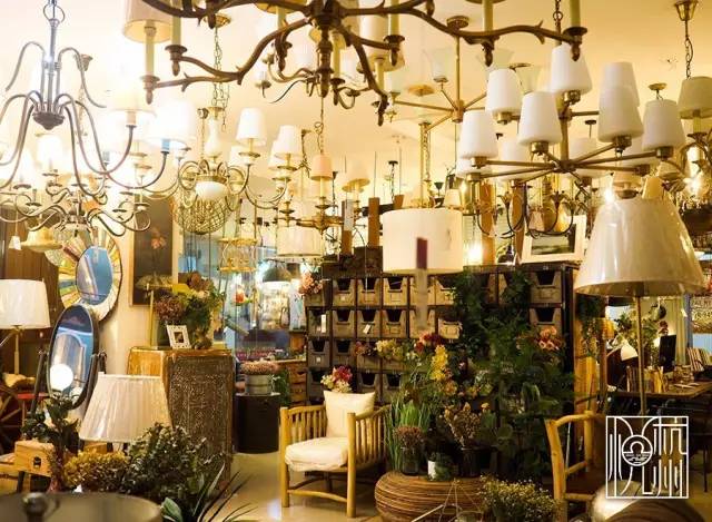 杭州老东站有家深藏不露的灯具店,堪称一本流动的生活美学指南