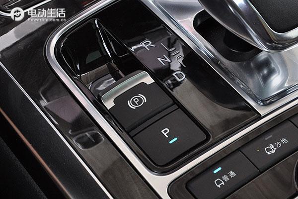 比亚迪唐电子手刹怎么用图解,唐dmi电子手刹和p挡区别