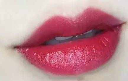 欢乐颂2五美霸气出场,欢乐颂口红色号