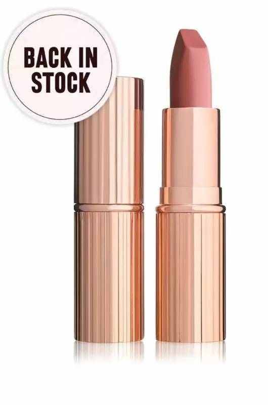 欢乐颂2五美霸气出场,欢乐颂口红色号