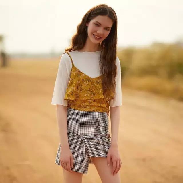 好看的夏季连衣裙怎么搜,连衣裙爆款热销中便宜又好看