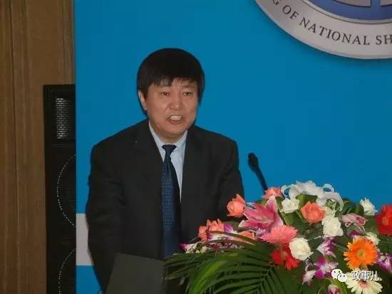 与*妇情**、兄弟一起获刑的“6房裸官”