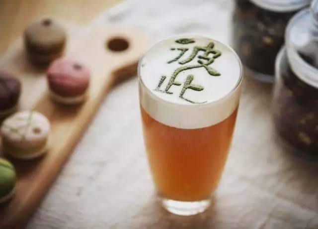 复旦才子在火车上用咖啡机做了一杯茶,年入300万