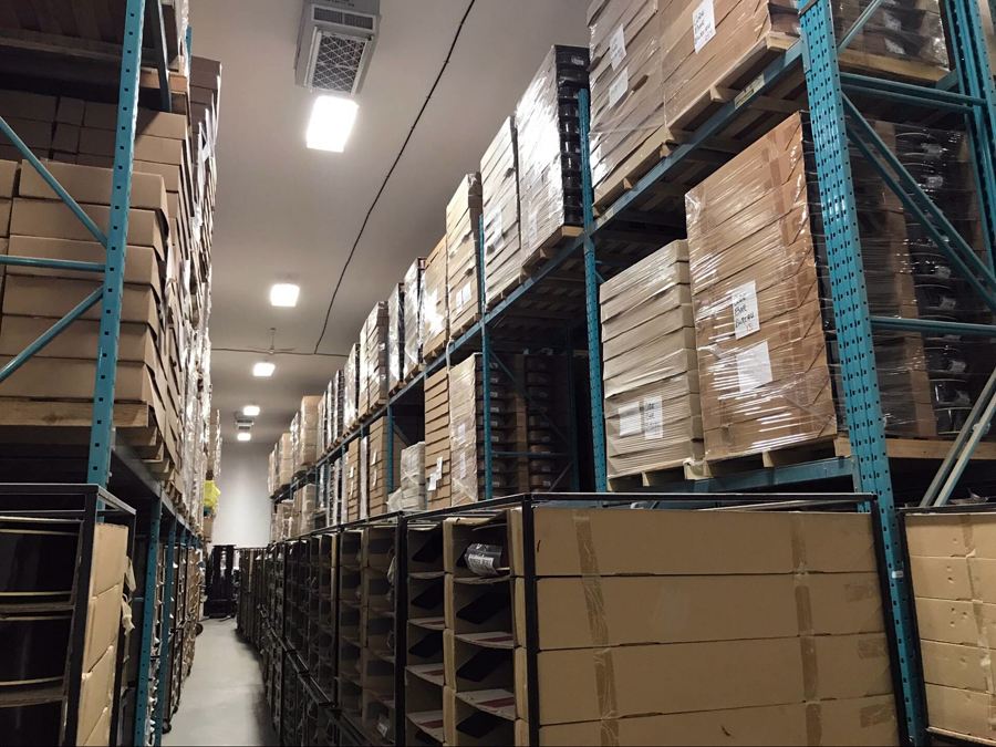 极速快报：弘力乐器2017加拿大Godin吉他工厂参观第一天