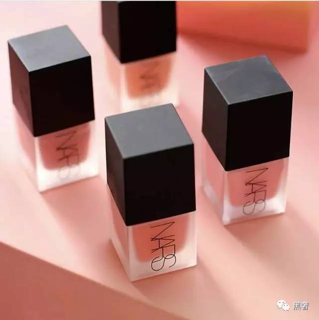 ysl蕾丝超模气垫,ysl蕾丝气垫靠谱吗