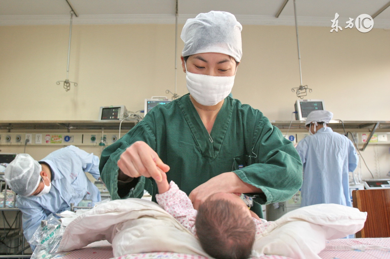 新生儿黄疸能吃能睡要紧吗,新生儿3天黄疸16要紧吗