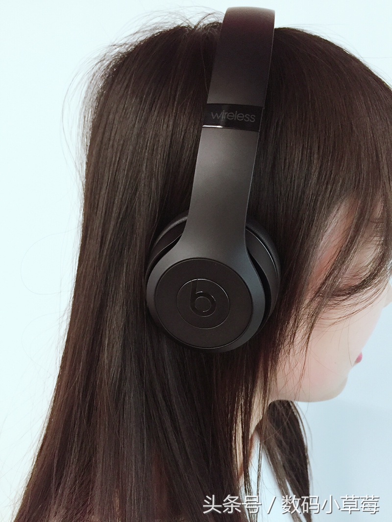 beatssolo3闪金色,五分钟闪充