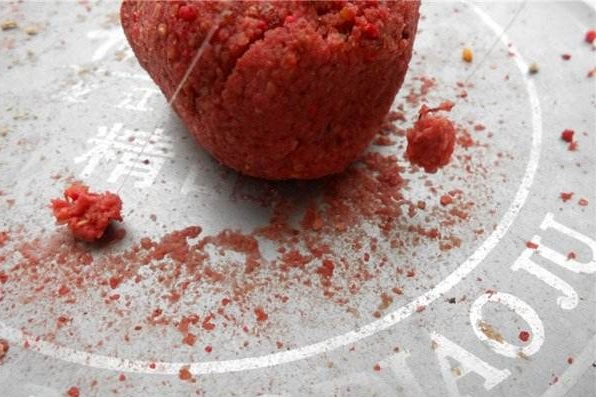 饵料反水鱼不吃吗,夏季不反水的饵料