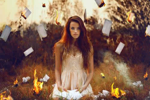 曾经许诺一起过独木桥，如今，你却要我独自过奈何桥