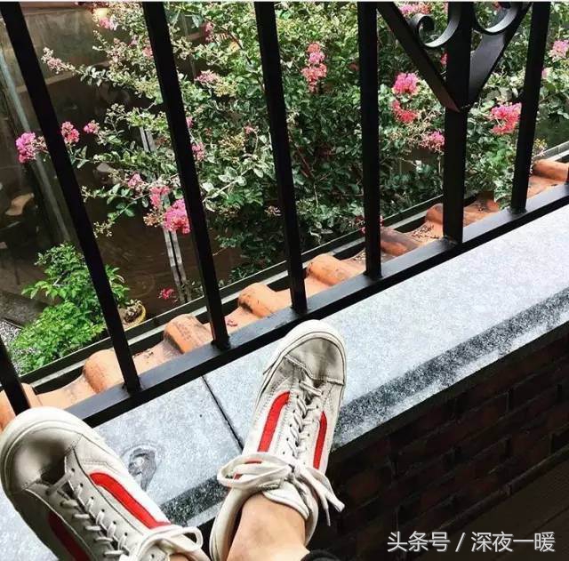 为什么权志龙不代言vans,vans权志龙同款为什么买不到