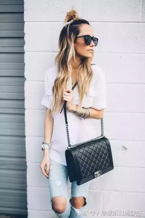 leboy包包黑色好看还是灰色好看,最近流行lv手提包