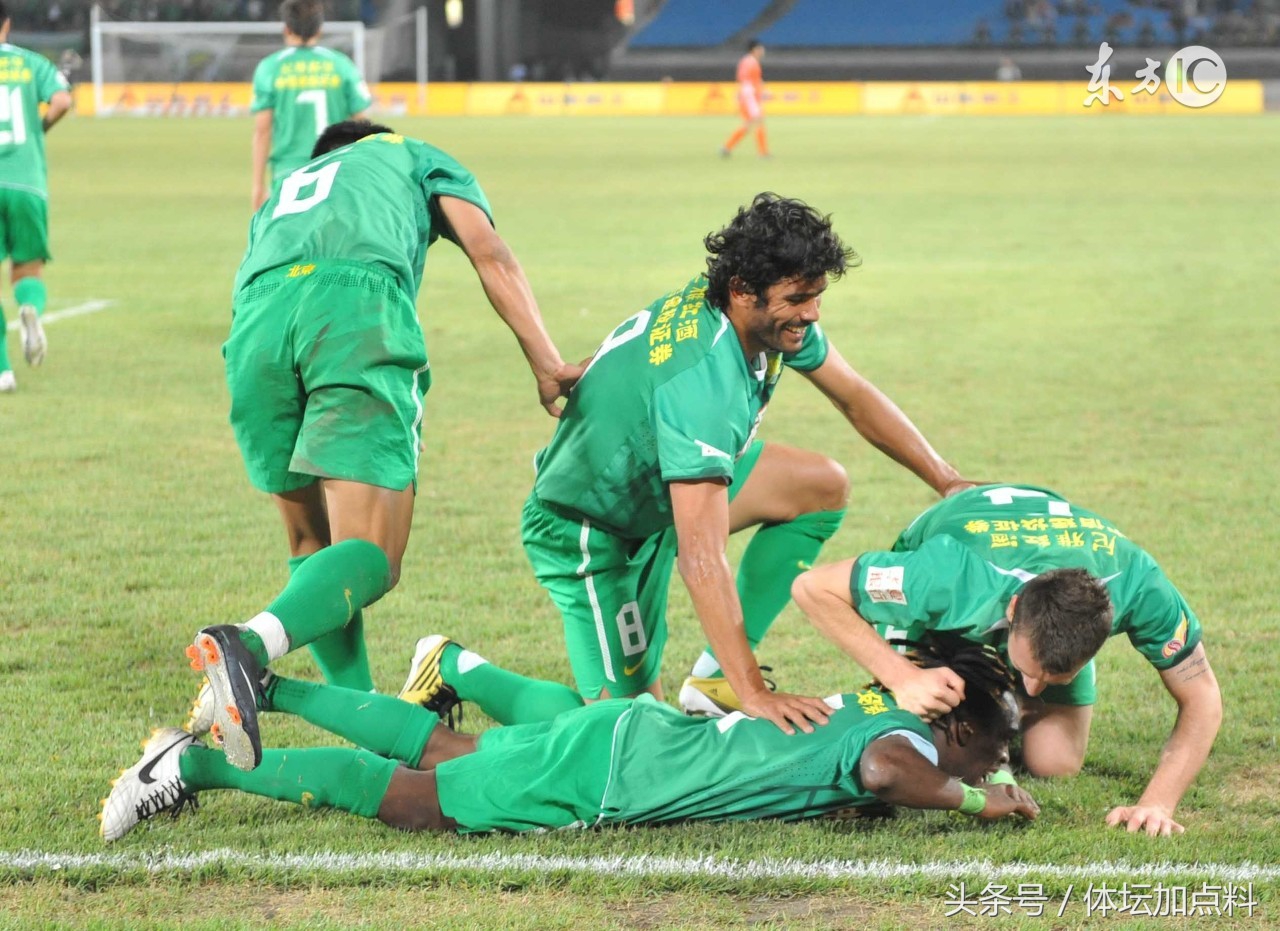 施密特掉链子模式了吗,国安对施密特的调整