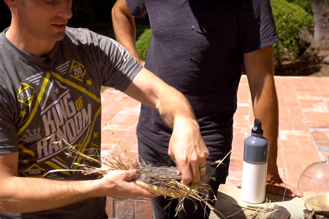 野外求生必备技巧技能,野外求生各种实用道具