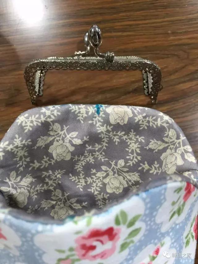 做一个属于自己的化妆包,做美丽又好看简单的化妆包