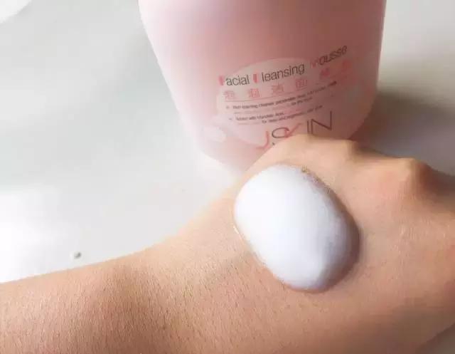 10款热门洗面奶测评,洗面奶评测口碑最好的三款洗面奶