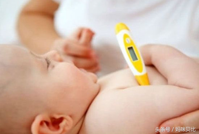 宝宝高烧39.5度一招降温,宝宝高烧39度怎么物理退烧