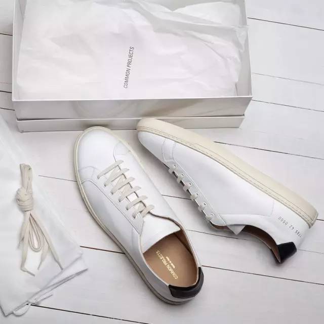 贴衣服的小妙招,柠檬汁能去除衣服发黄吗