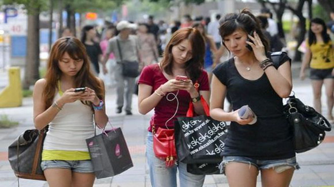 脖子有皱纹怎么消除最有效,脖子皱纹怎么消除