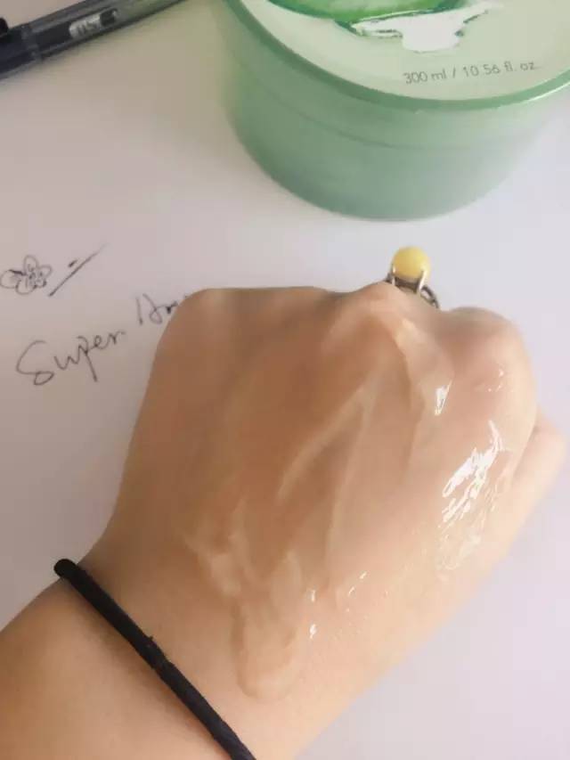 不用的芦荟胶怎么办,不用芦荟怎么做芦荟胶