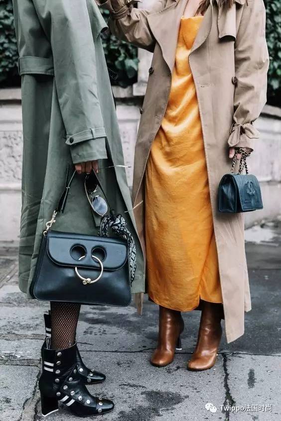 给男人穿蕾丝,被女人各种撩,这个最高颜值设计师有点污