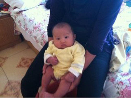 当宝宝拉不出屎该怎么办,宝宝拉不出屎痛的大哭