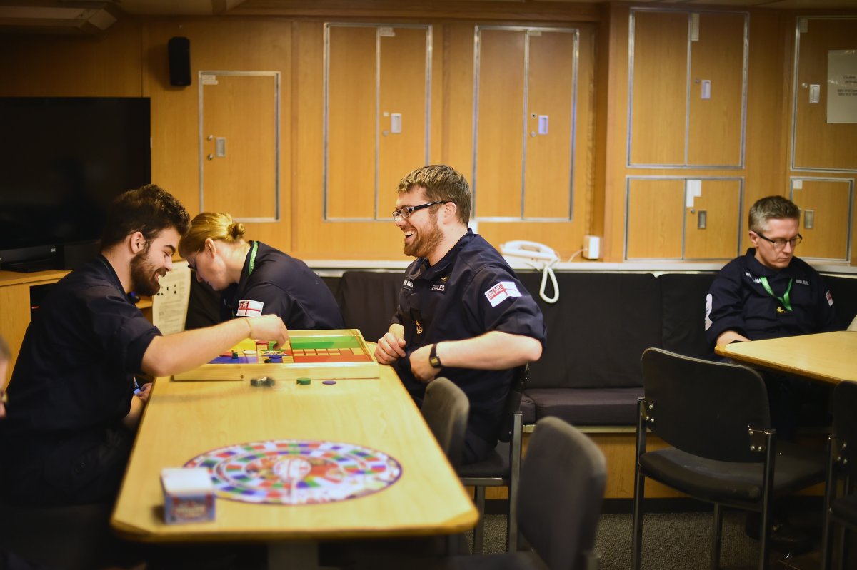 英国核潜艇历史事件,英国核潜艇最新事件