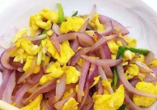 头发油睡觉流口水怎么回事,头发油口干睡眠不好