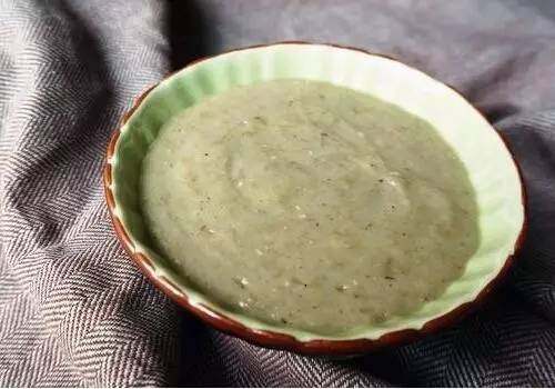 头发油睡觉流口水怎么回事,头发油口干睡眠不好