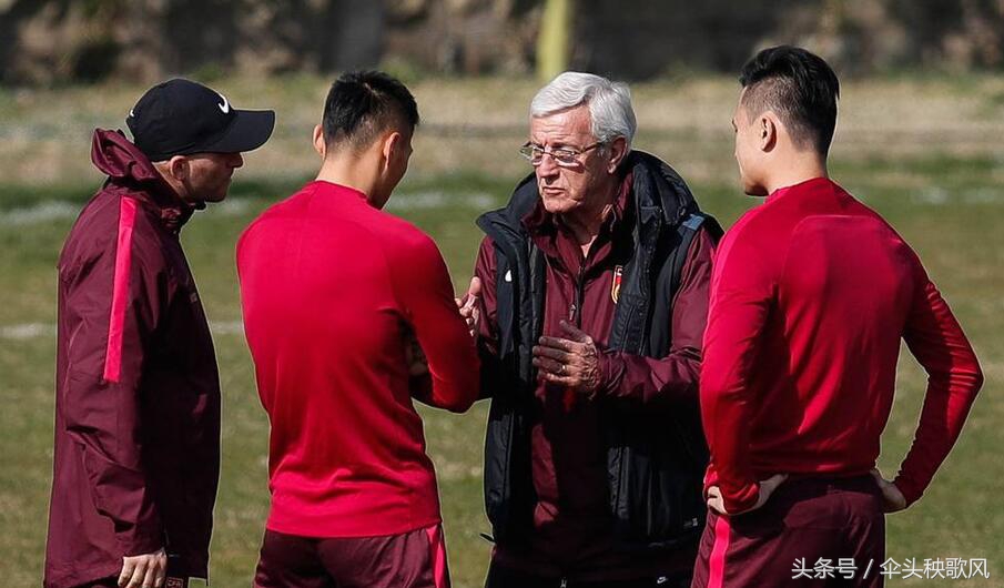 郑智缺阵首发看里皮赐给武磊郜林搭档锋线的冲锋秘诀国足踢出自信就能拿下今晚的胜利马六甲将是福地