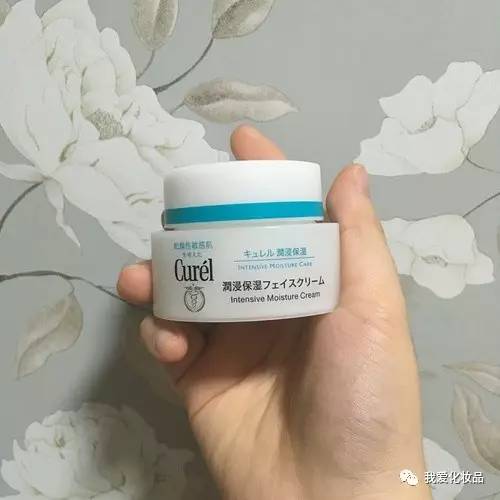 从油敏肌到干敏肌肤,40多岁干皮肤敏感适合什么护肤品