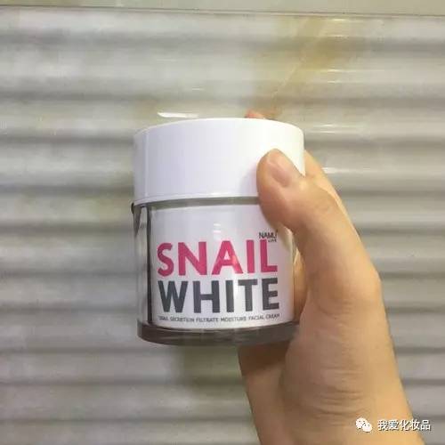 从油敏肌到干敏肌肤,40多岁干皮肤敏感适合什么护肤品