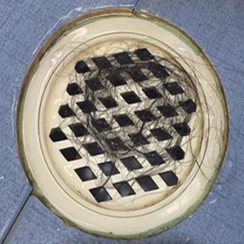 地漏下水慢用管子通一下,浴室地漏下水慢怎么办